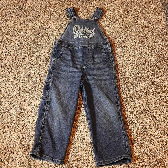 OshKosh Denim Overalls Carpenter Pockets Adjustable Straps 3T - Picture 1 of 5